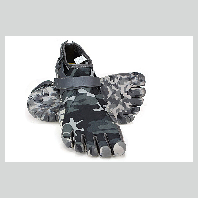 New camouflage five-toe shoes, - Rock Light Camouflage のレビューと価格