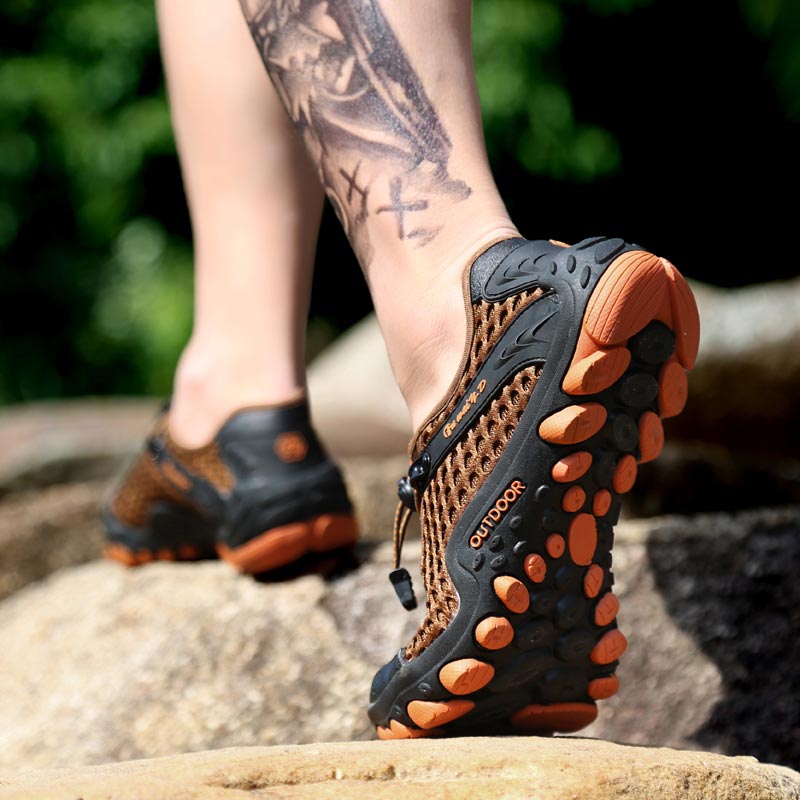 trekking mountain mens sports  - Outdoor Lighting Ideas For House のレビューと価格