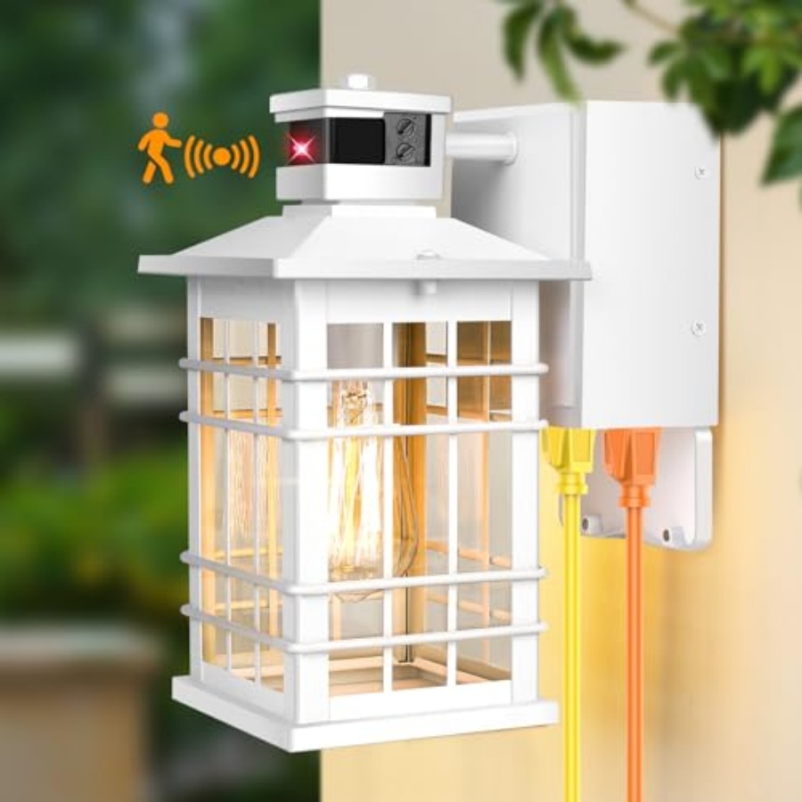 Porch Light with GFCI Outlets  - Outdoor Lighting No Outlet のレビューと価格